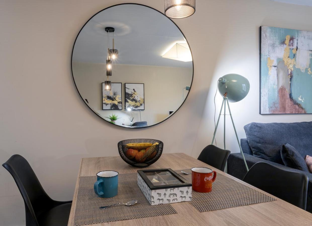 El Encanto Del 12 By Unique Rooms บูร์โกส ภายนอก รูปภาพ